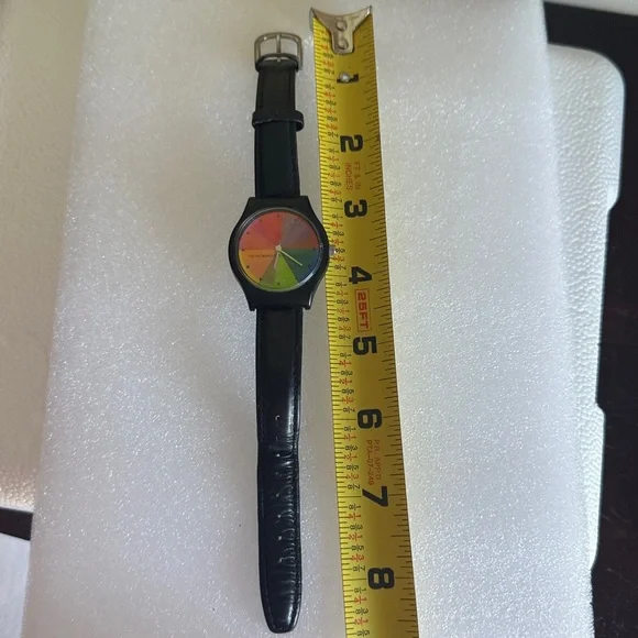 Vintage MMA Metropolitan Museum of Art Color Wheel Watch Unisex Needs battery - Picture 6 of 6